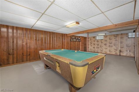 6077 Lake Avenue Elyria OH 44035