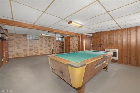 6077 Lake Avenue Elyria OH 44035