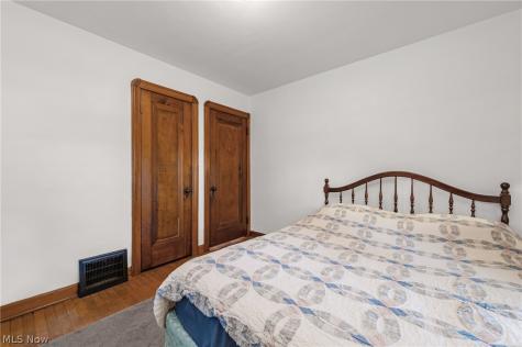 6077 Lake Avenue Elyria OH 44035