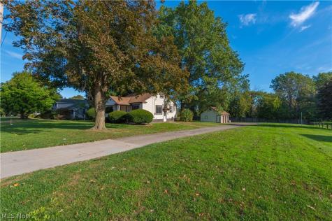 6077 Lake Avenue Elyria OH 44035