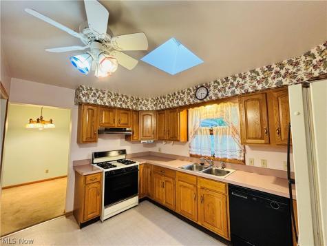 1551 Wilsonway Drive Barberton OH 44203