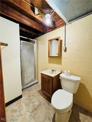 1551 Wilsonway Drive Barberton OH 44203
