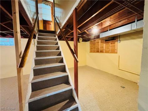 1551 Wilsonway Drive Barberton OH 44203