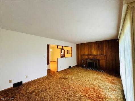 1551 Wilsonway Drive Barberton OH 44203