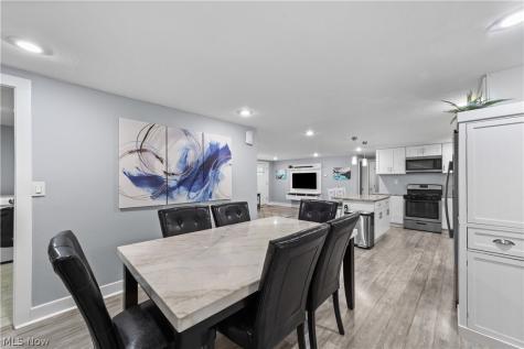 6115 Wallace Boulevard North Ridgeville OH 44039