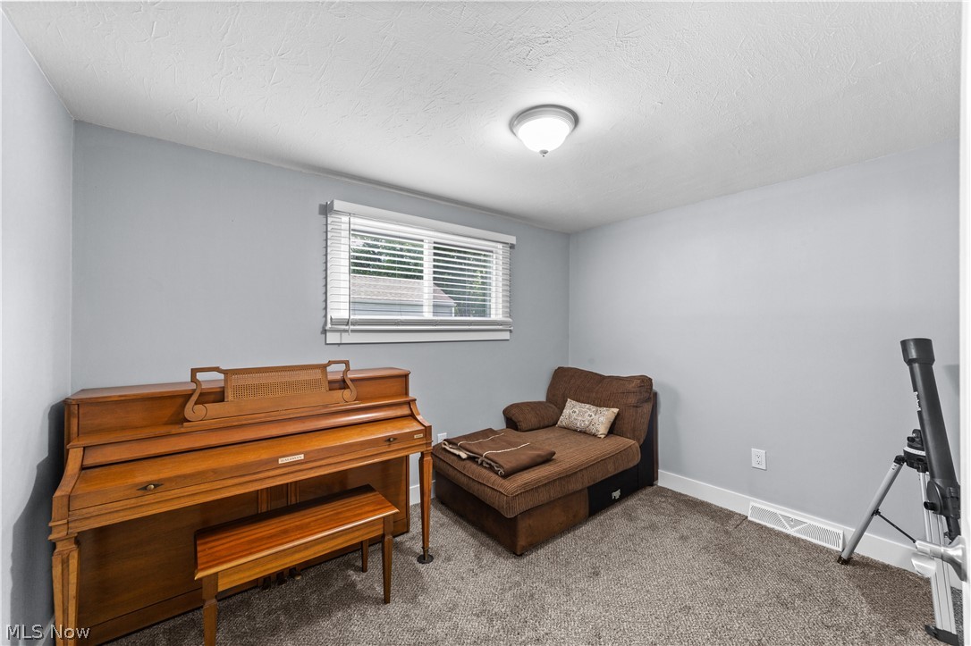 6115 Wallace Boulevard North Ridgeville OH 44039