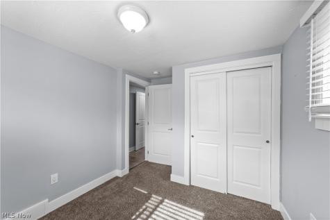 6115 Wallace Boulevard North Ridgeville OH 44039