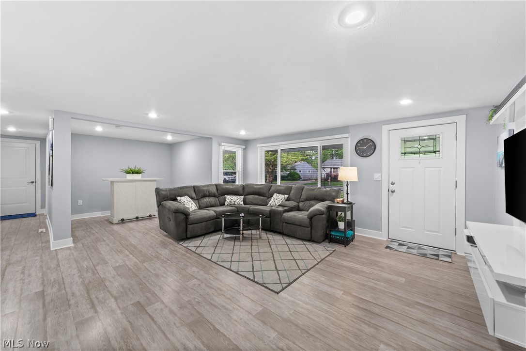 6115 Wallace Boulevard North Ridgeville OH 44039