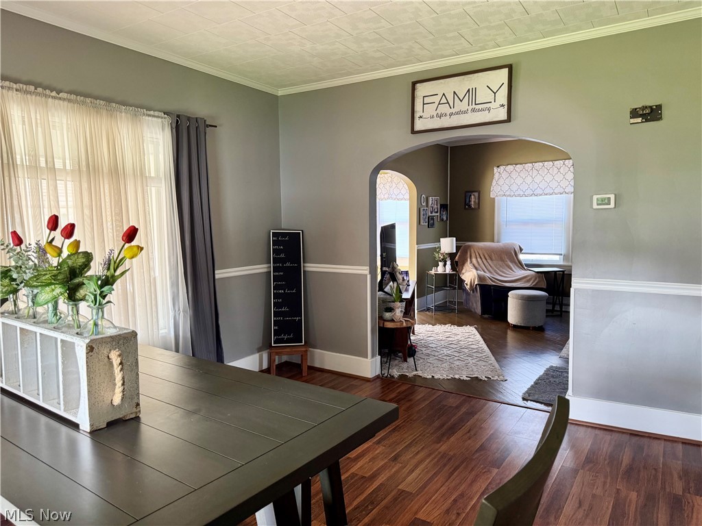 1003 Eastport Avenue Uhrichsville OH 44683