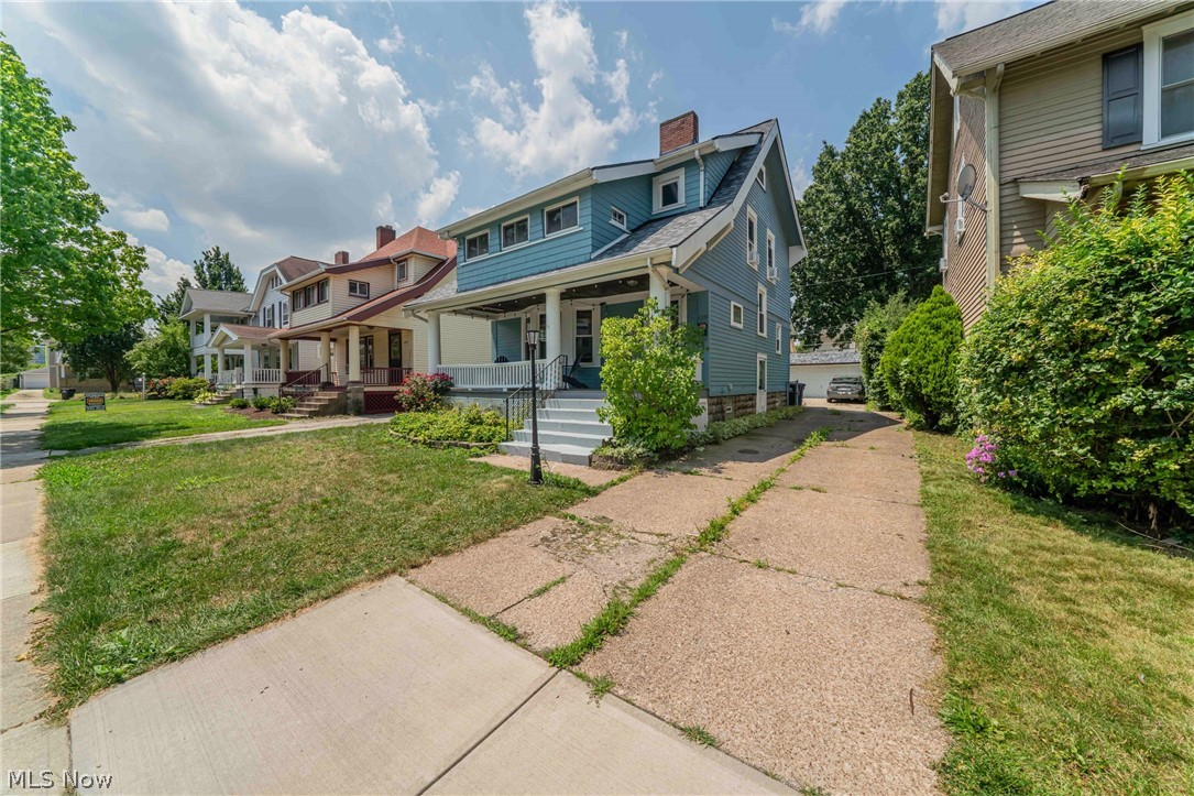 1290 Jackson Avenue Lakewood OH 44107