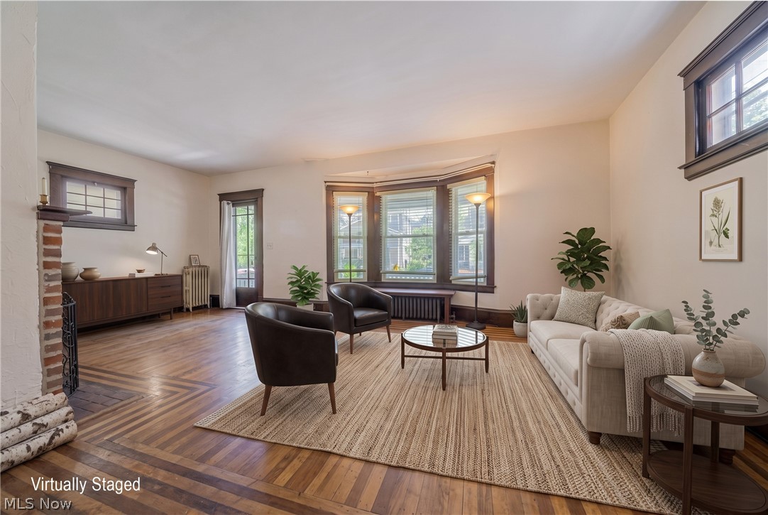 1290 Jackson Avenue Lakewood OH 44107