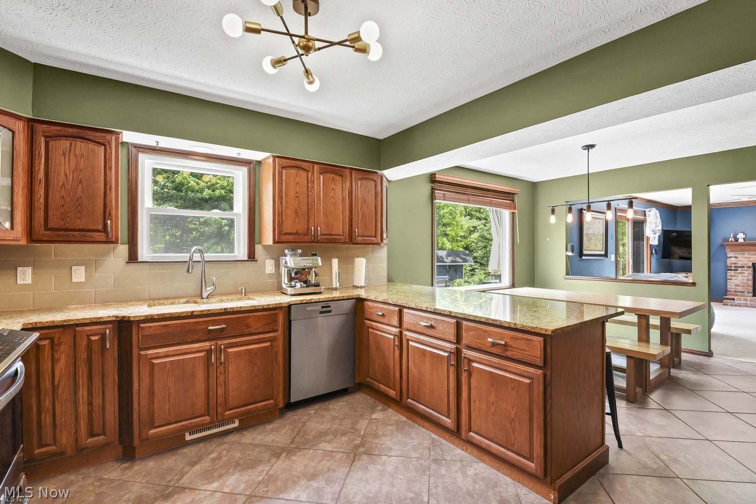 13291 Compass Point Drive Strongsville OH 44136