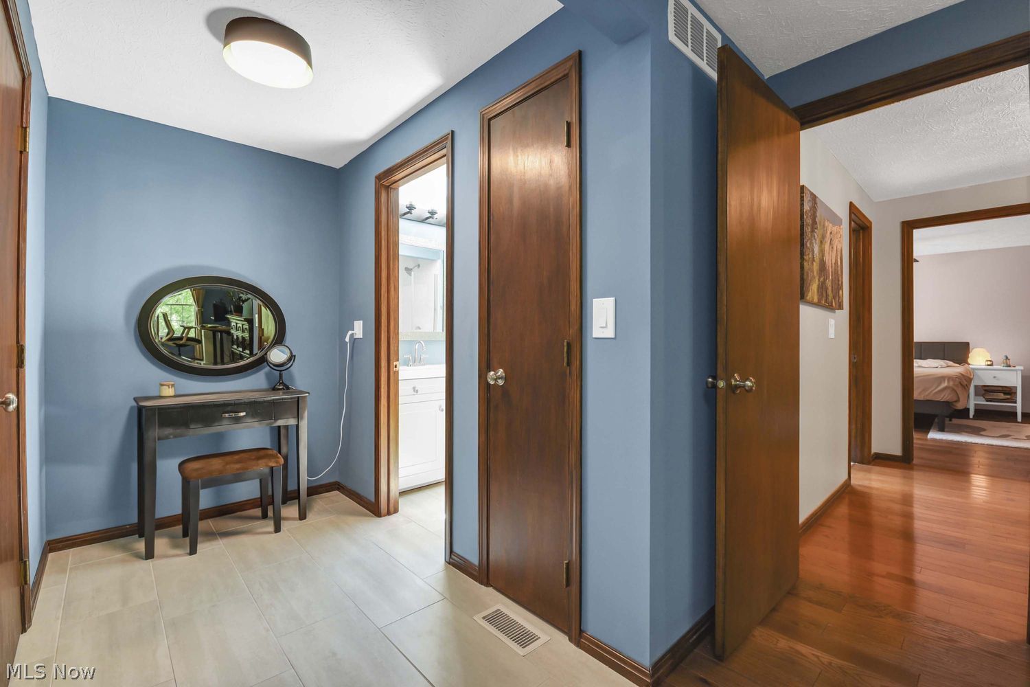 13291 Compass Point Drive Strongsville OH 44136