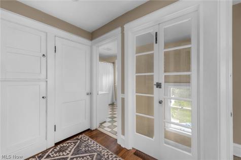 1243 Edwards Avenue Lakewood OH 44107