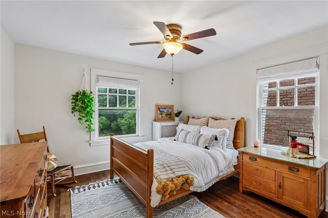 1243 Edwards Avenue Lakewood OH 44107
