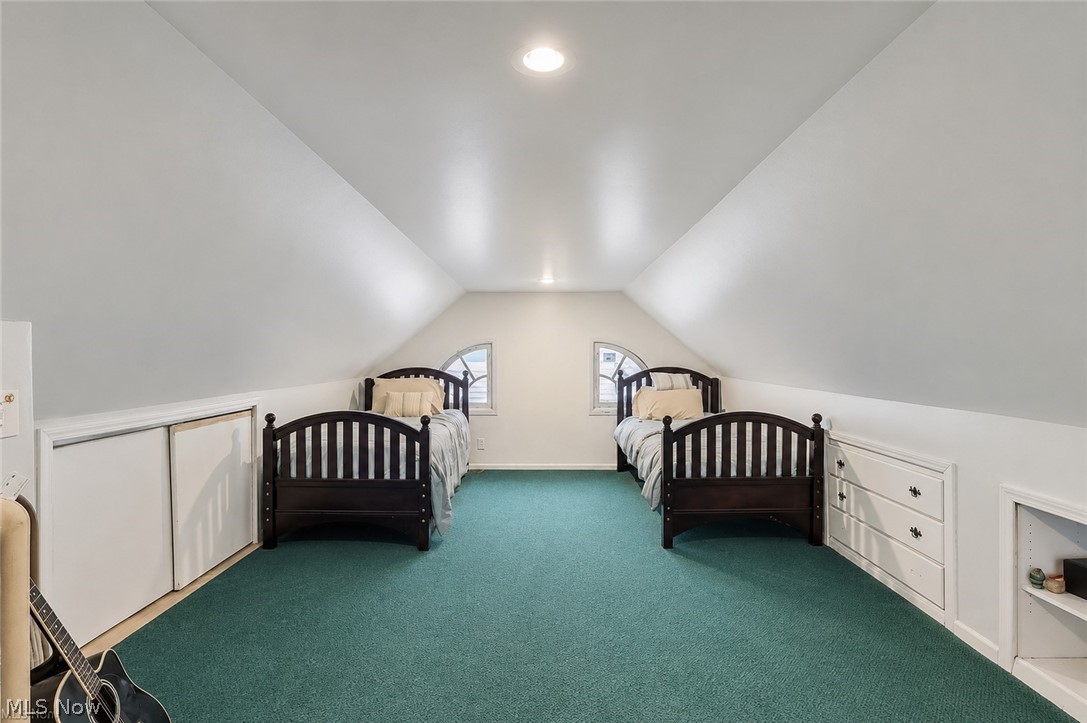 1243 Edwards Avenue Lakewood OH 44107