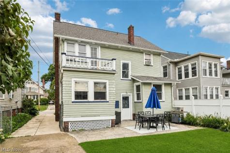 1243 Edwards Avenue Lakewood OH 44107