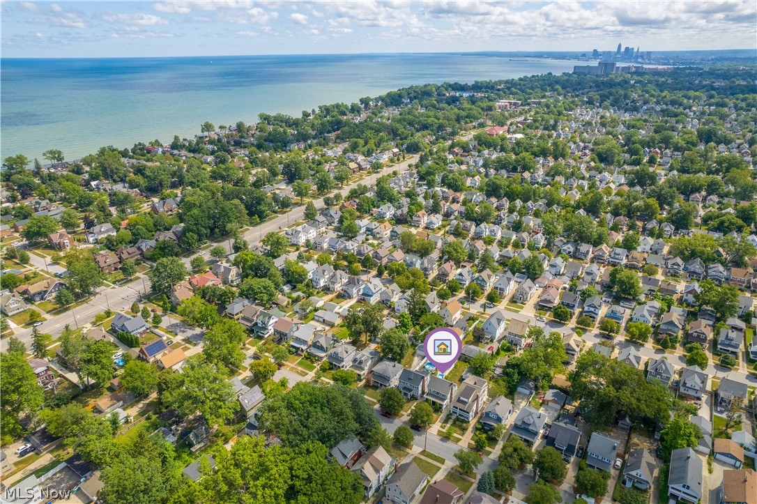 1243 Edwards Avenue Lakewood OH 44107