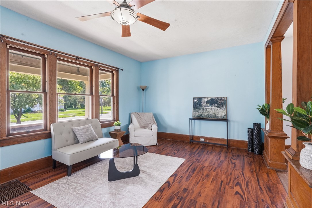810 Dale Avenue Willard OH 44890