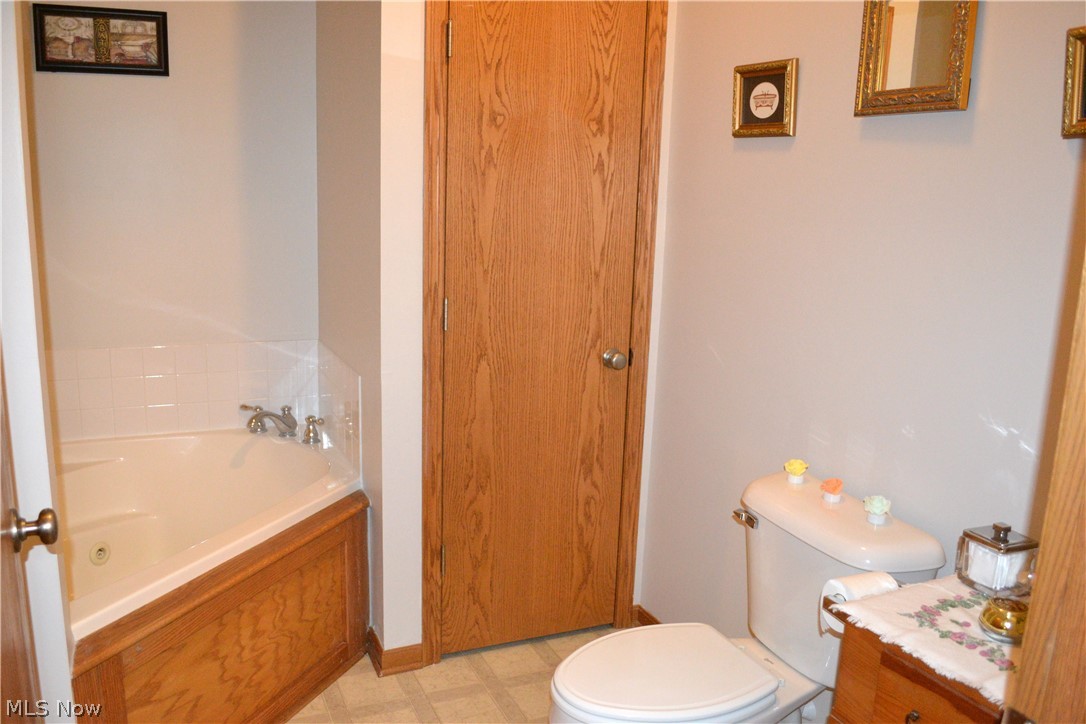 611 County Road 801 Ashland OH 44805