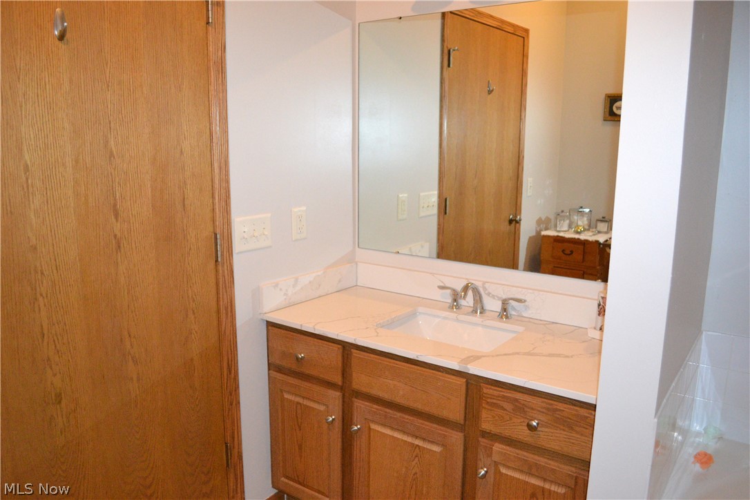 611 County Road 801 Ashland OH 44805
