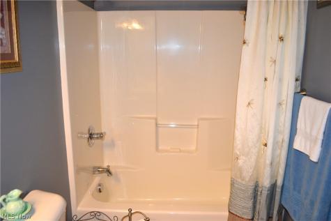 611 County Road 801 Ashland OH 44805