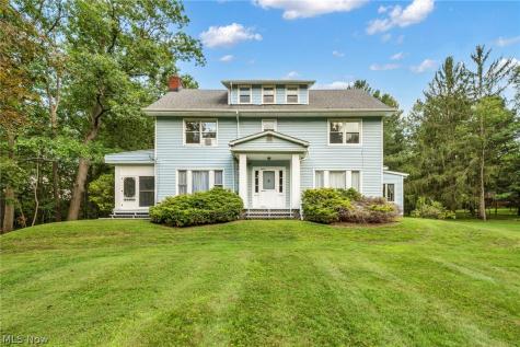 178 Gilbert Drive Bedford OH 44146