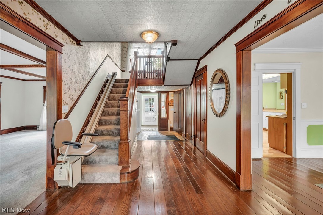 178 Gilbert Drive Bedford OH 44146