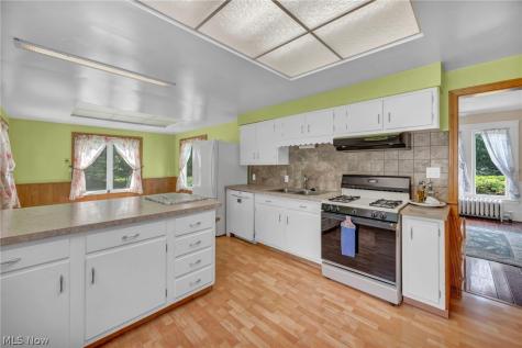 178 Gilbert Drive Bedford OH 44146