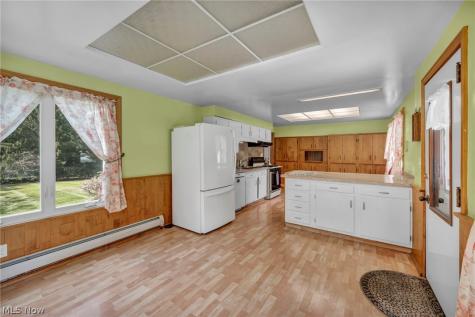 178 Gilbert Drive Bedford OH 44146