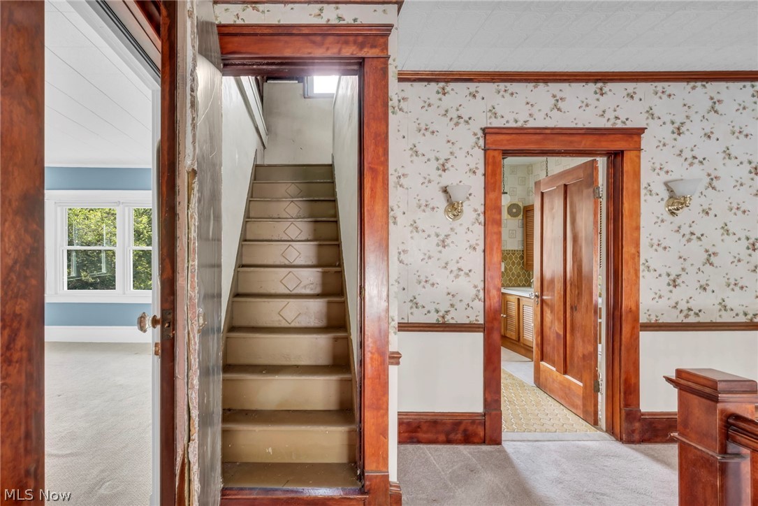178 Gilbert Drive Bedford OH 44146
