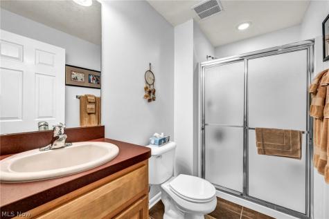 5304 Lake Forest Reserve Lane Brunswick OH 44212
