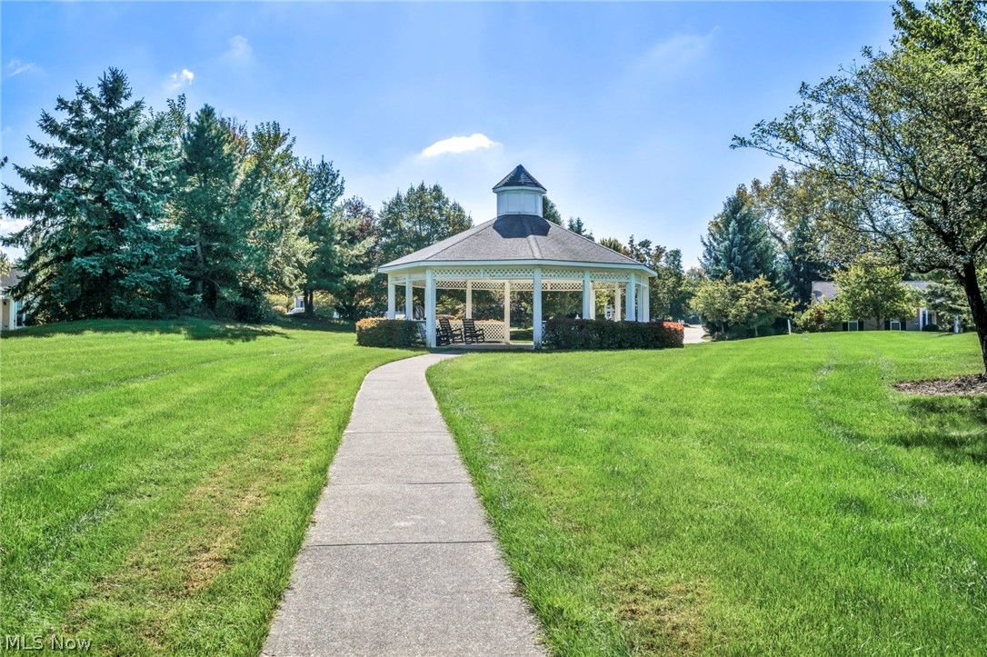5304 Lake Forest Reserve Lane Brunswick OH 44212