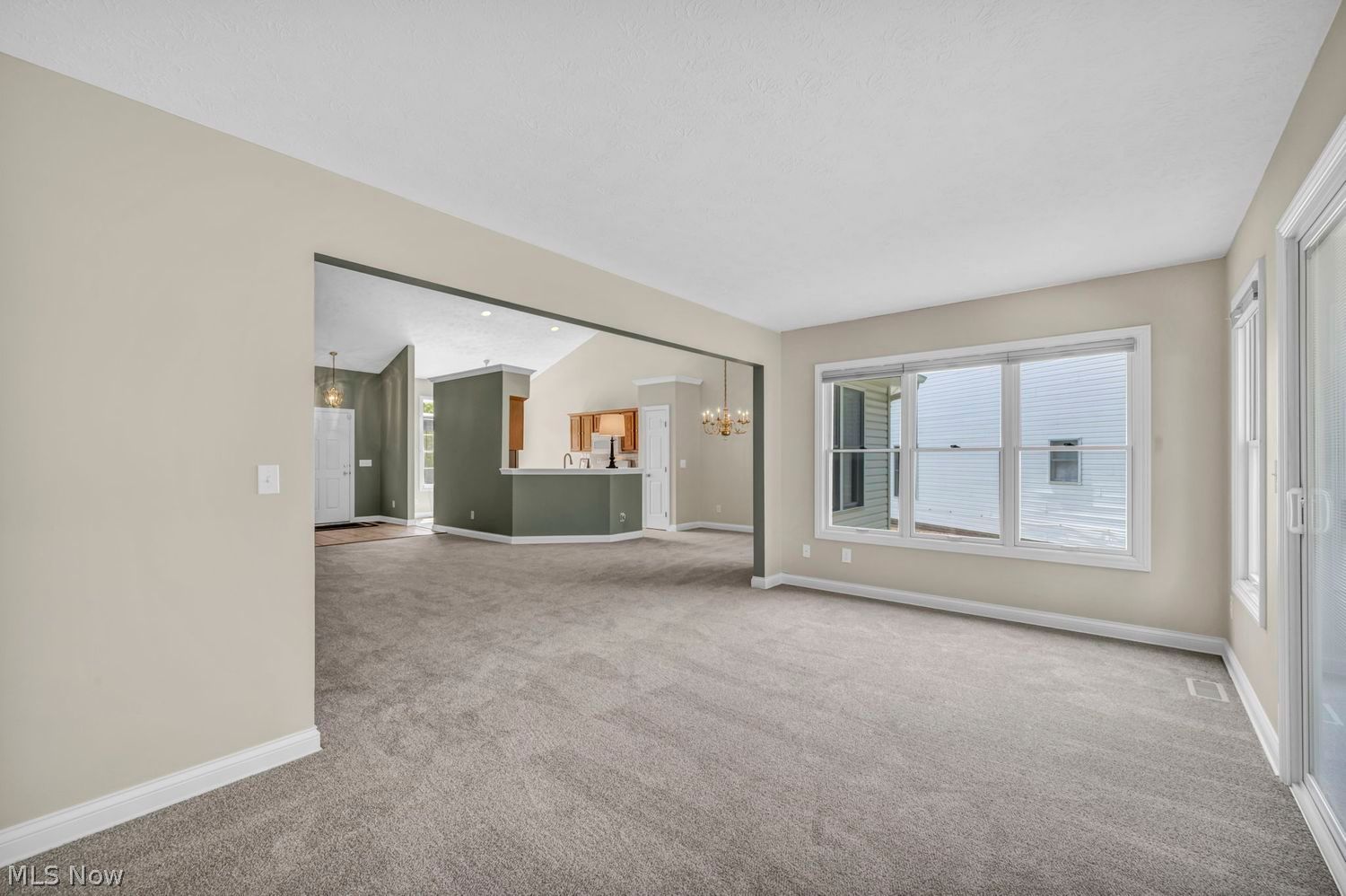 11245 Cinnamon Boulevard North Royalton OH 44133