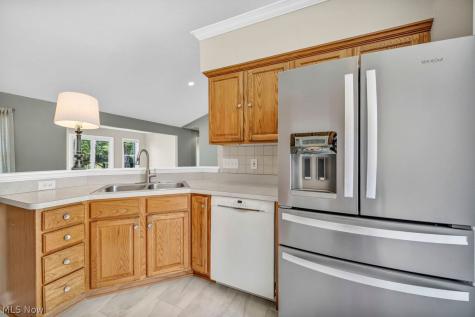 11245 Cinnamon Boulevard North Royalton OH 44133