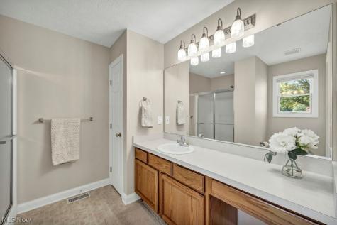 11245 Cinnamon Boulevard North Royalton OH 44133