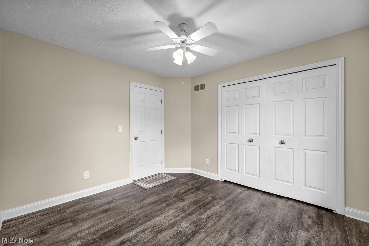 11245 Cinnamon Boulevard North Royalton OH 44133
