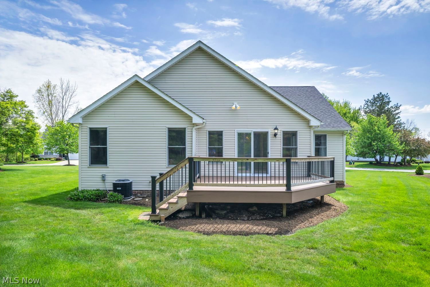 11245 Cinnamon Boulevard North Royalton OH 44133
