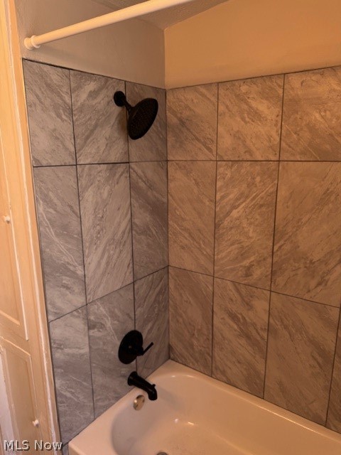 3923 Orchard Road Cleveland Heights OH 44121