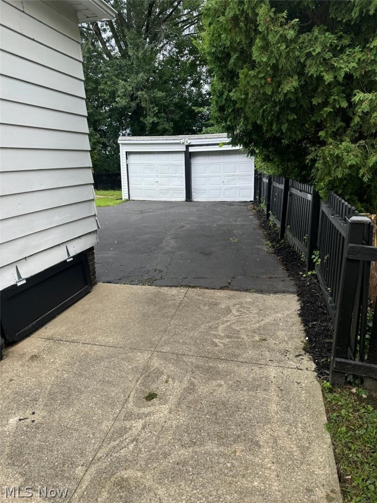 3923 Orchard Road Cleveland Heights OH 44121