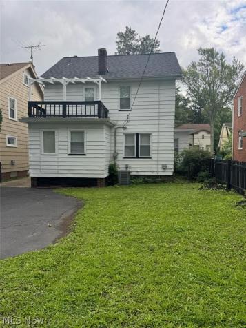 3923 Orchard Road Cleveland Heights OH 44121