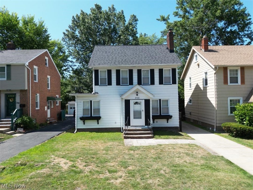 3923 Orchard Road Cleveland Heights OH 44121
