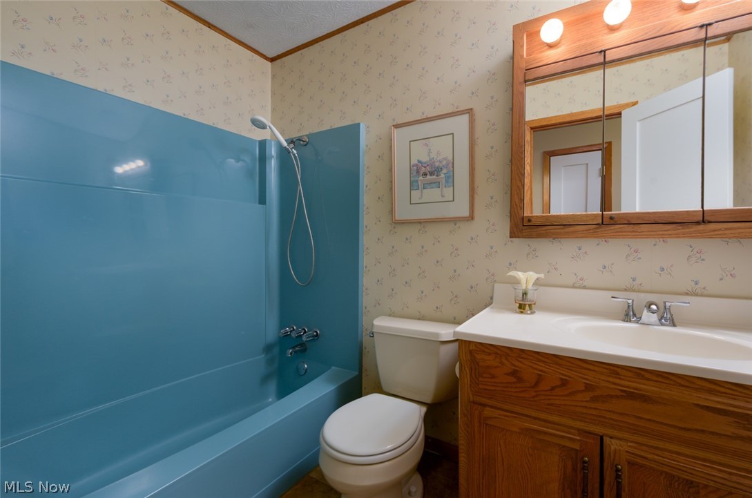 3766 Youngstown Kingsville Road Cortland OH 44410