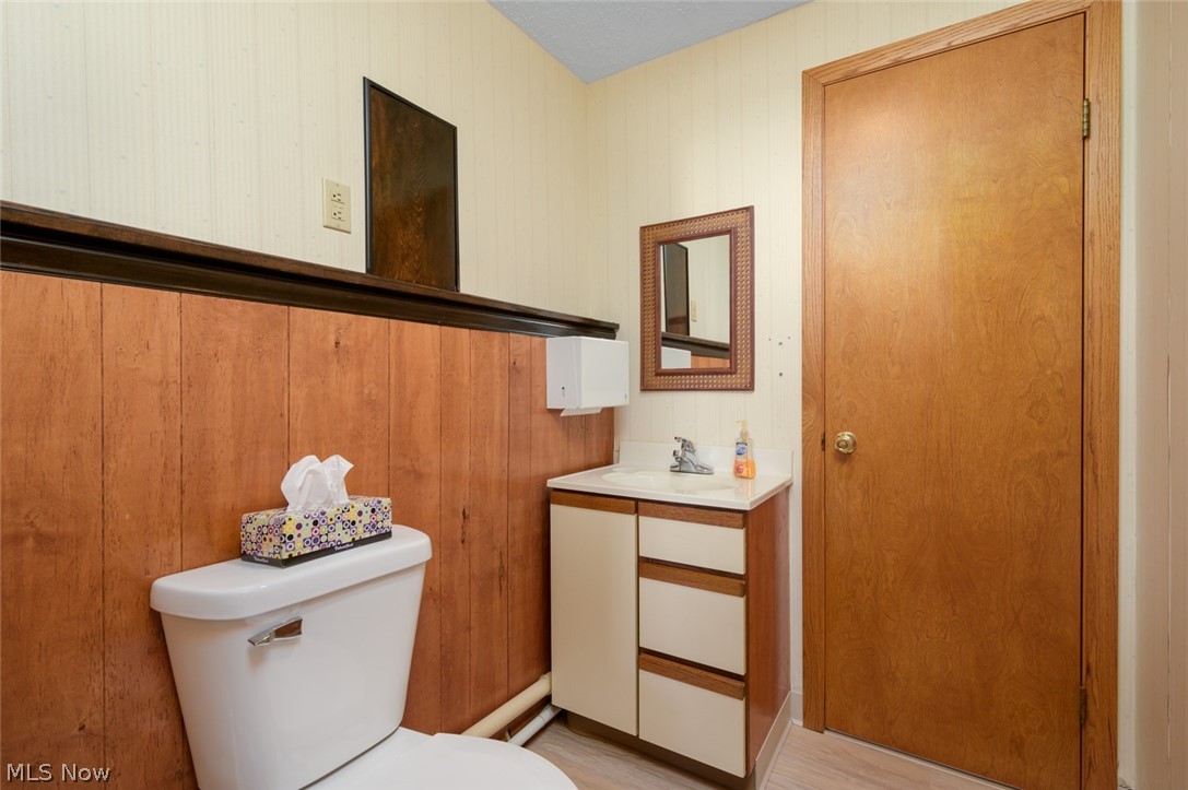 3766 Youngstown Kingsville Road Cortland OH 44410