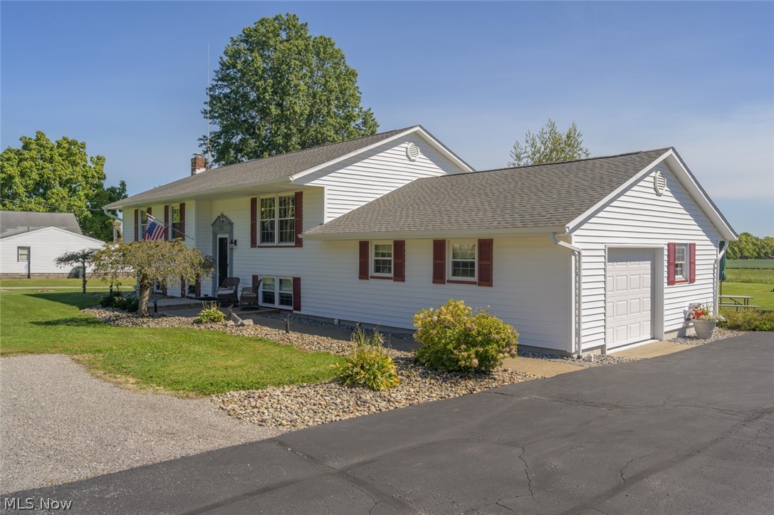 3766 Youngstown Kingsville Road Cortland OH 44410