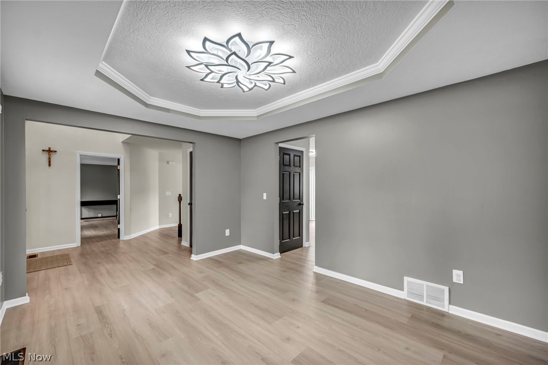 1194 Dover Drive Medina OH 44256