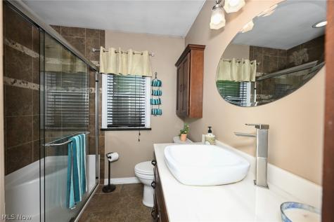 145 Edgewood Drive Berea OH 44017