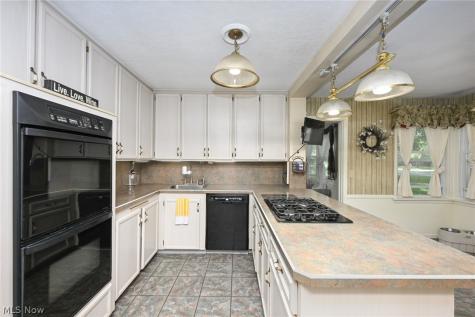 145 Edgewood Drive Berea OH 44017