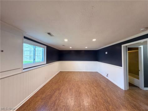 25142 Deerfield Drive North Olmsted OH 44070