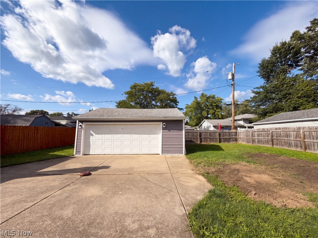 25142 Deerfield Drive North Olmsted OH 44070